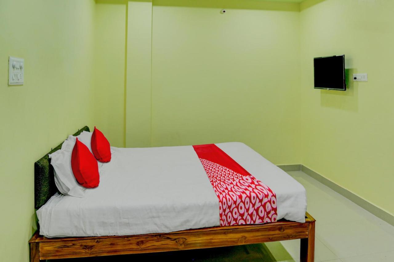 Flagship Hotel Ns Guest Inn Visákhapatnam Kültér fotó